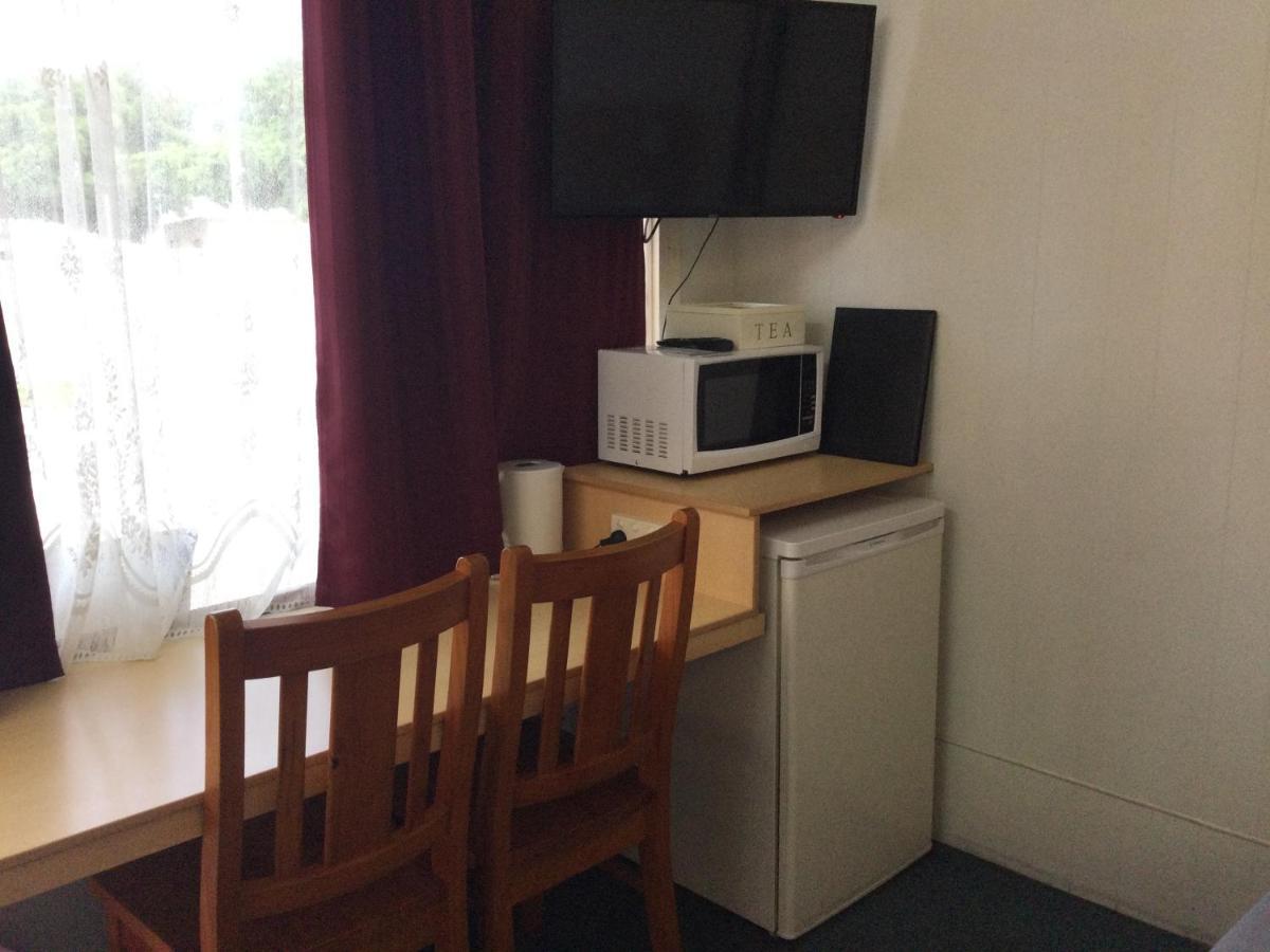 Ayrline Motel מראה חיצוני תמונה