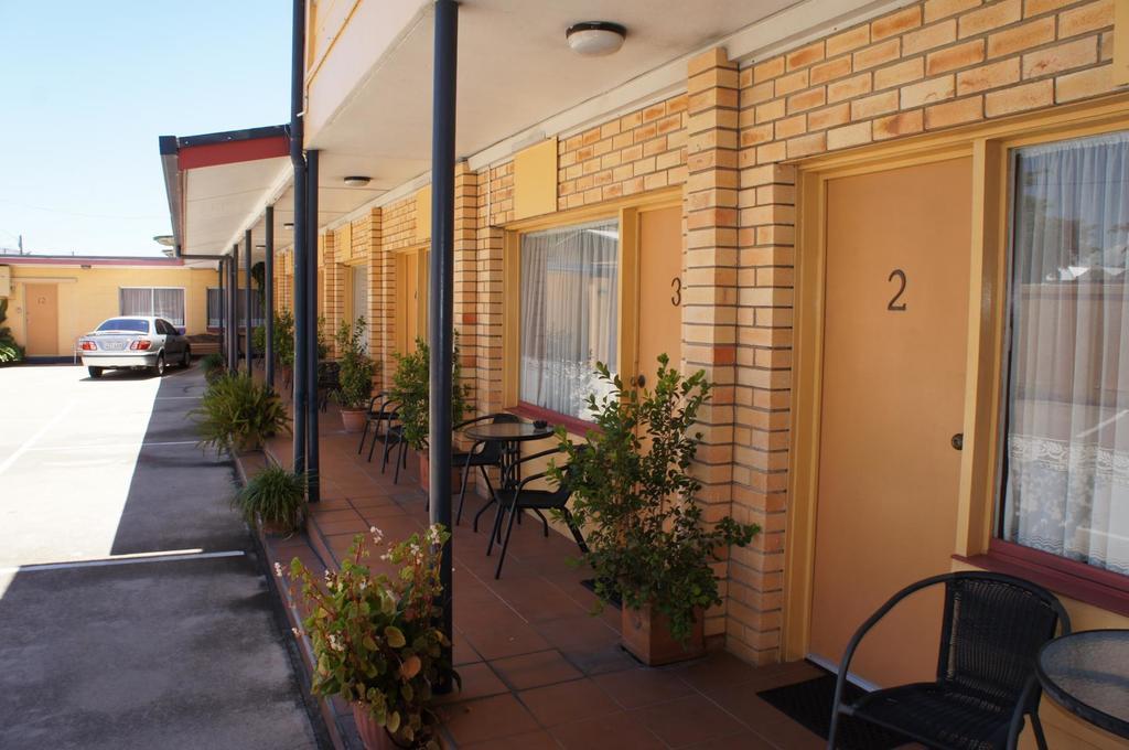 Ayrline Motel מראה חיצוני תמונה