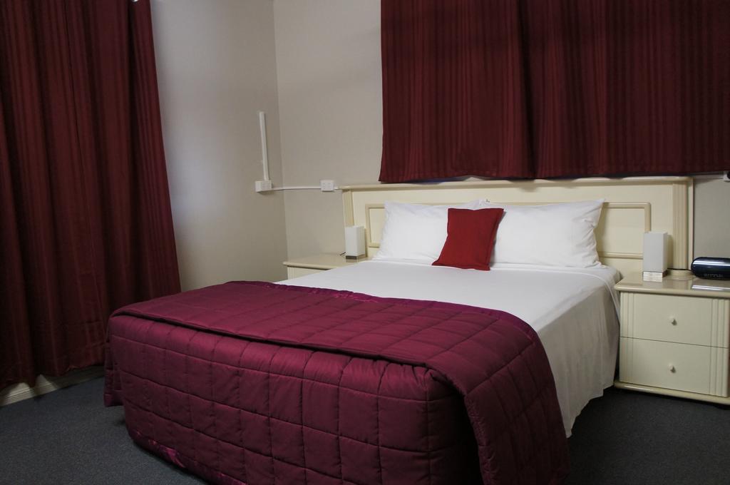 Ayrline Motel חדר תמונה